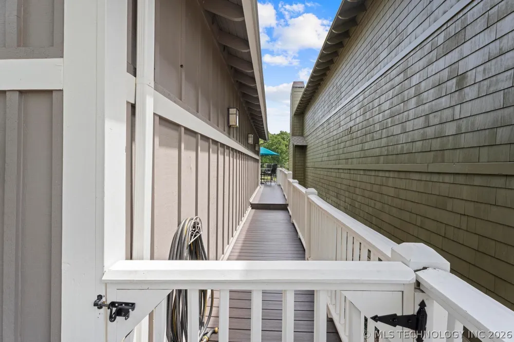 2371 Melody Point Circle Grove, OK 74344