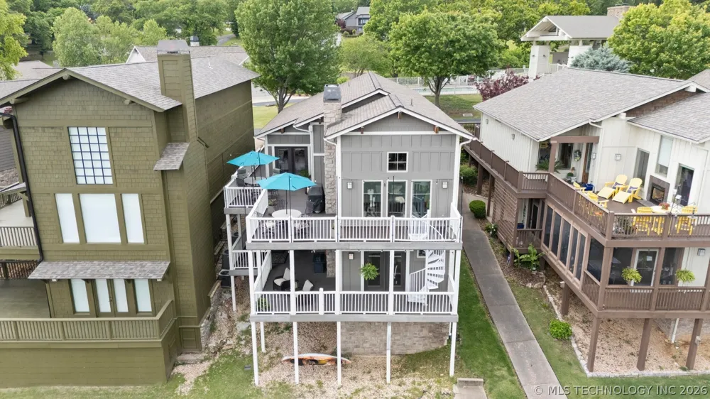 2371 Melody Point Circle Grove, OK 74344