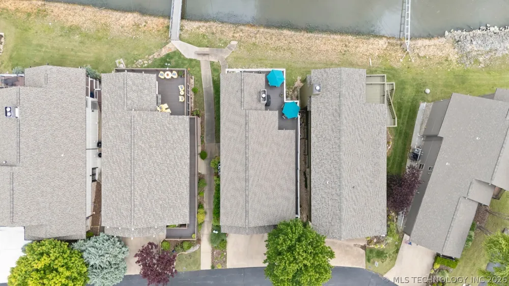 2371 Melody Point Circle Grove, OK 74344