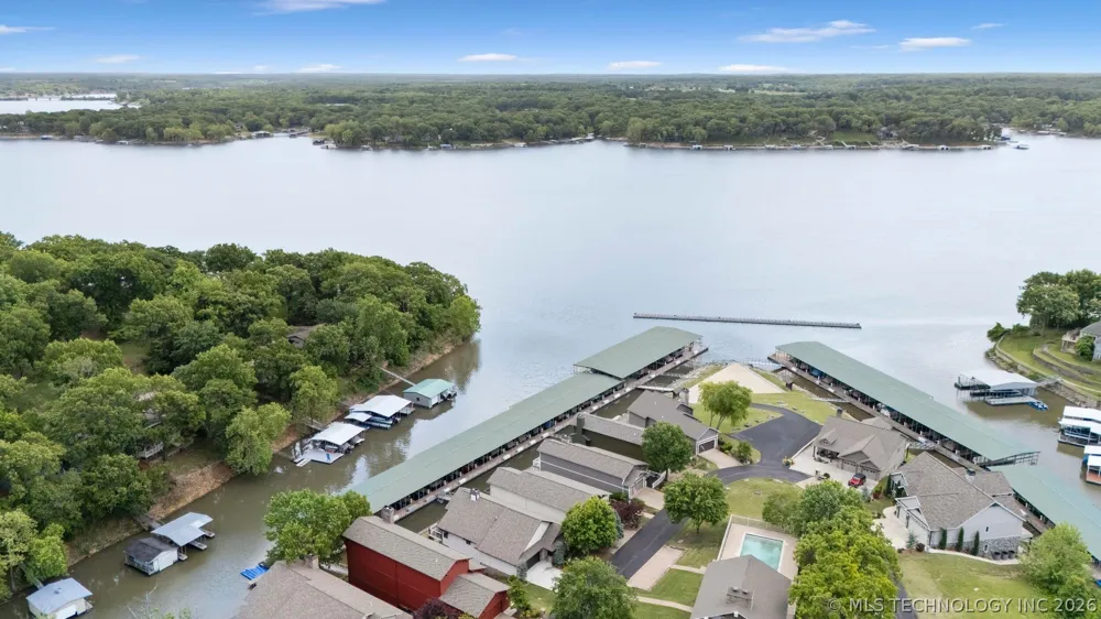 2371 Melody Point Circle Grove, OK 74344