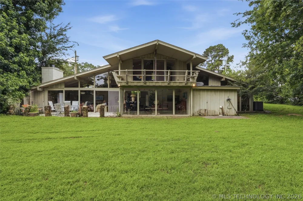 246 Williams Avenue Eufaula, OK 74432