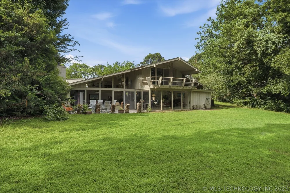 246 Williams Avenue Eufaula, OK 74432