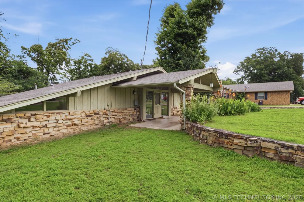 246 Williams Avenue Eufaula, OK 74432