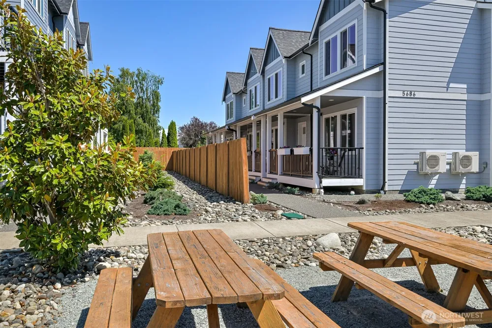 5686 Sunstone Place #102 Ferndale, WA 98248
