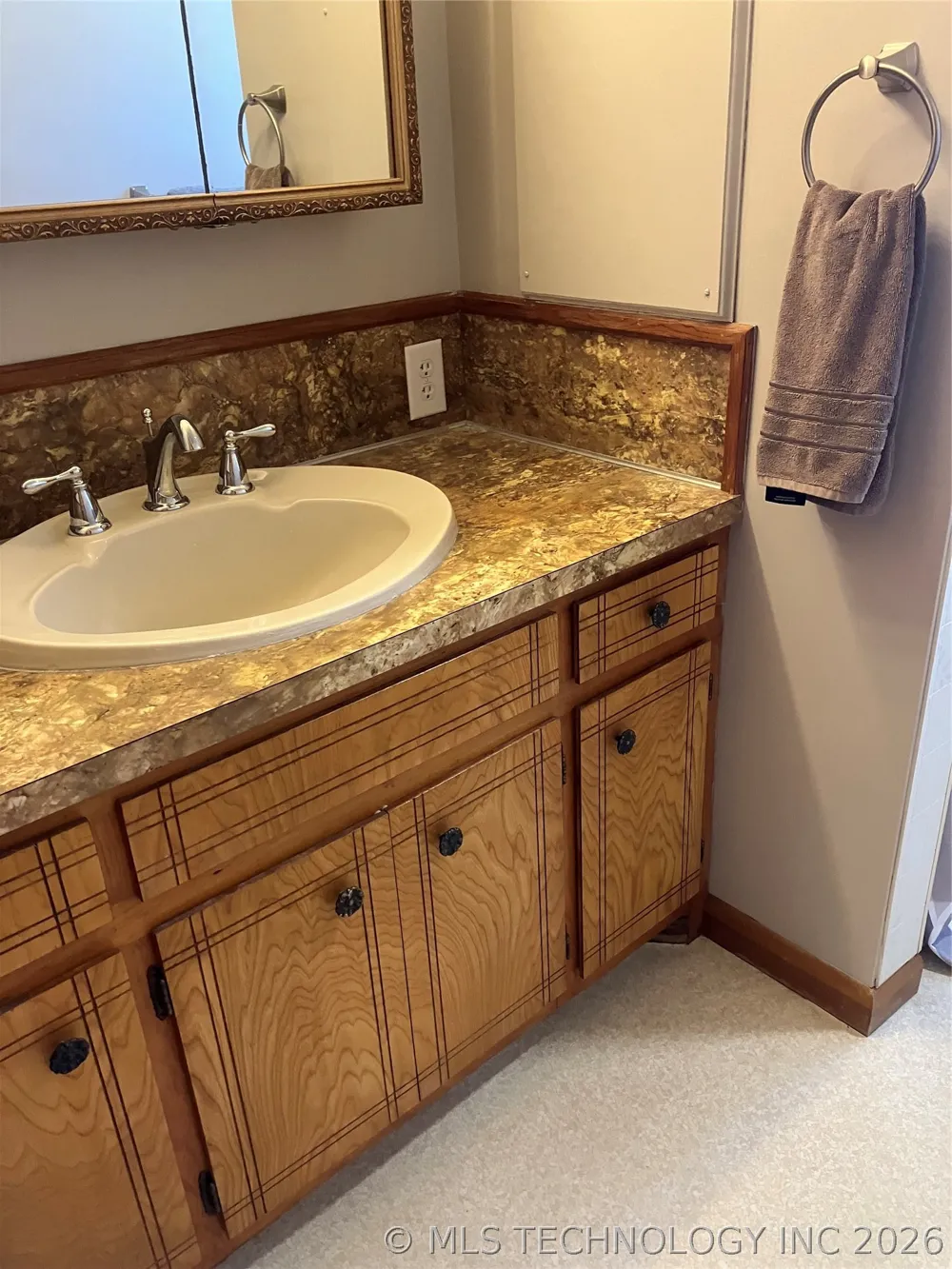 12413 S 114th W Oktaha, OK 74450