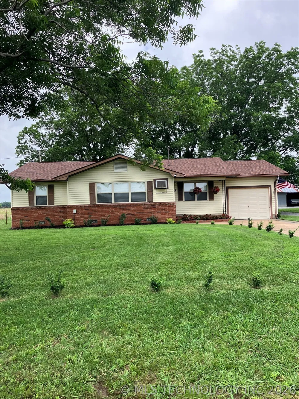 12413 S 114th W Oktaha, OK 74450