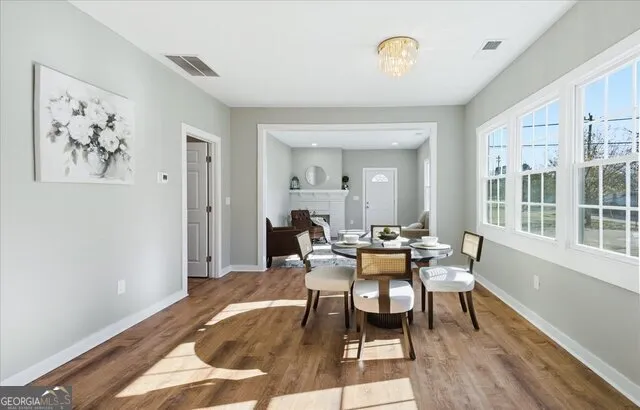 2955 E Point ST East Point, GA 30344