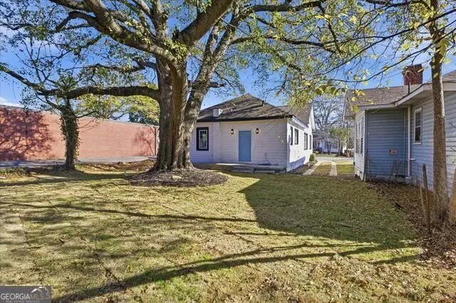 2955 E Point ST East Point, GA 30344
