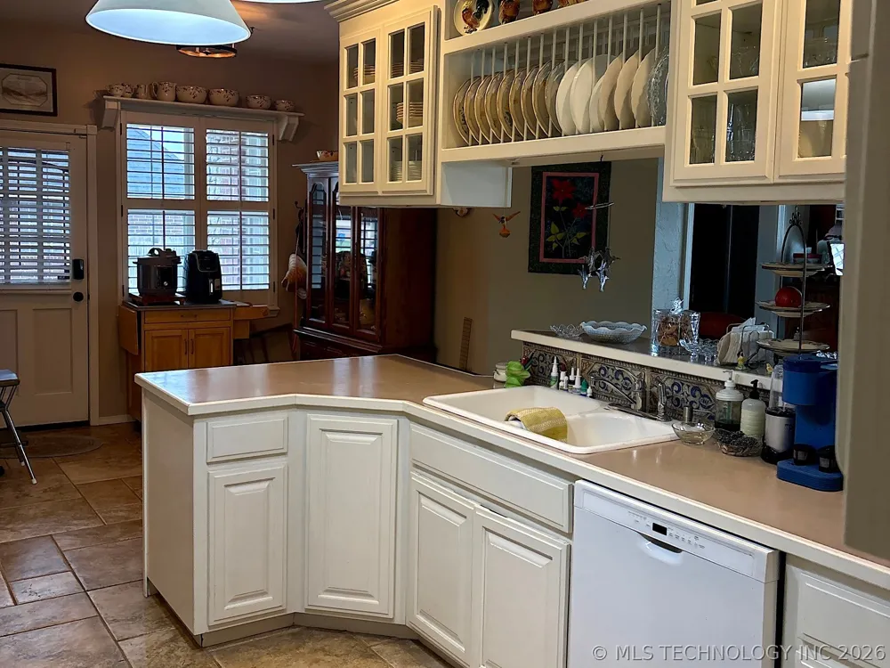 1025 E 13th Street Cushing, OK 74023