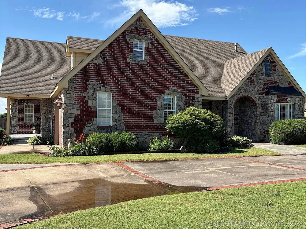1025 E 13th Street Cushing, OK 74023