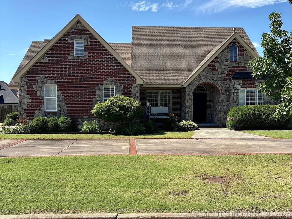 1025 E 13th Street Cushing, OK 74023
