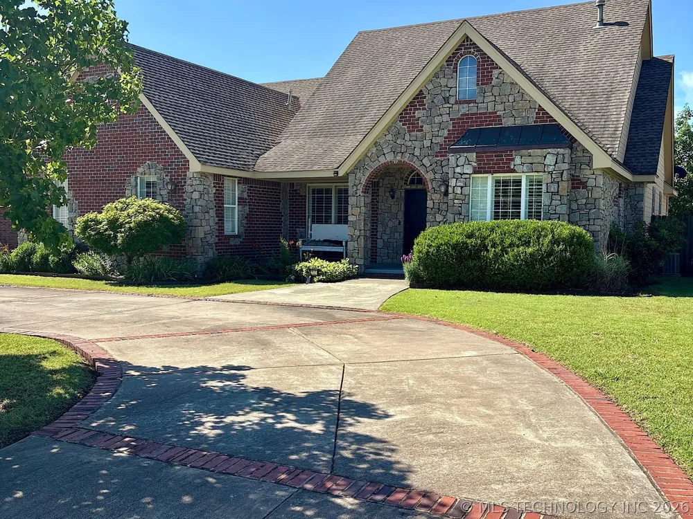 1025 E 13th Street Cushing, OK 74023