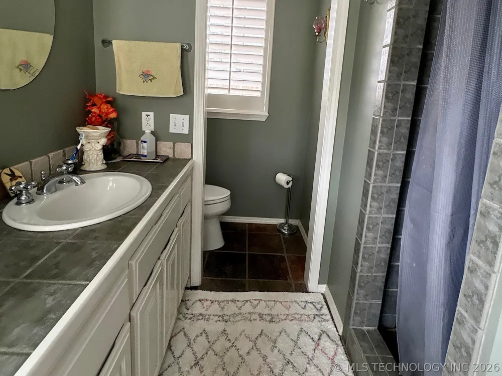 1025 E 13th Street Cushing, OK 74023