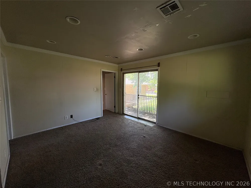 1601 SE Madison Boulevard Bartlesville, OK 74006