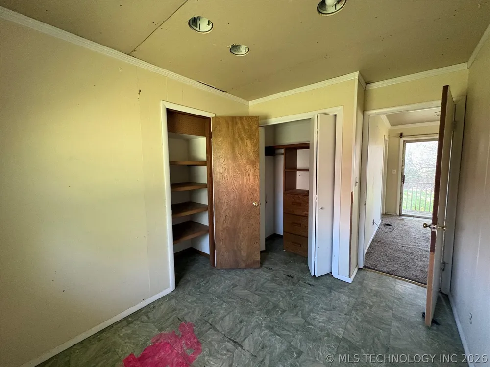 1601 SE Madison Boulevard Bartlesville, OK 74006