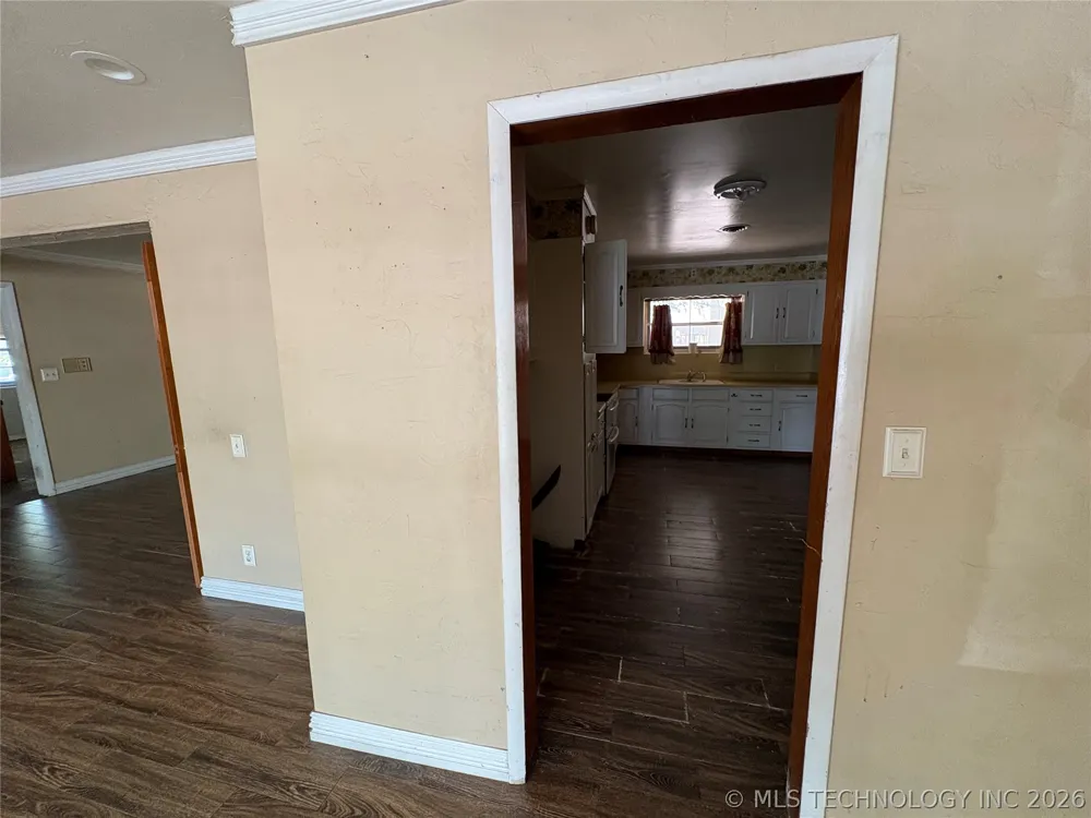 1601 SE Madison Boulevard Bartlesville, OK 74006
