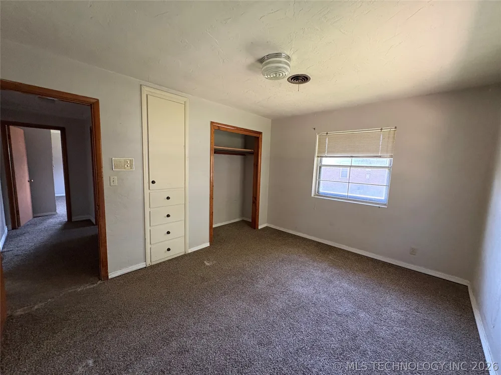 1601 SE Madison Boulevard Bartlesville, OK 74006
