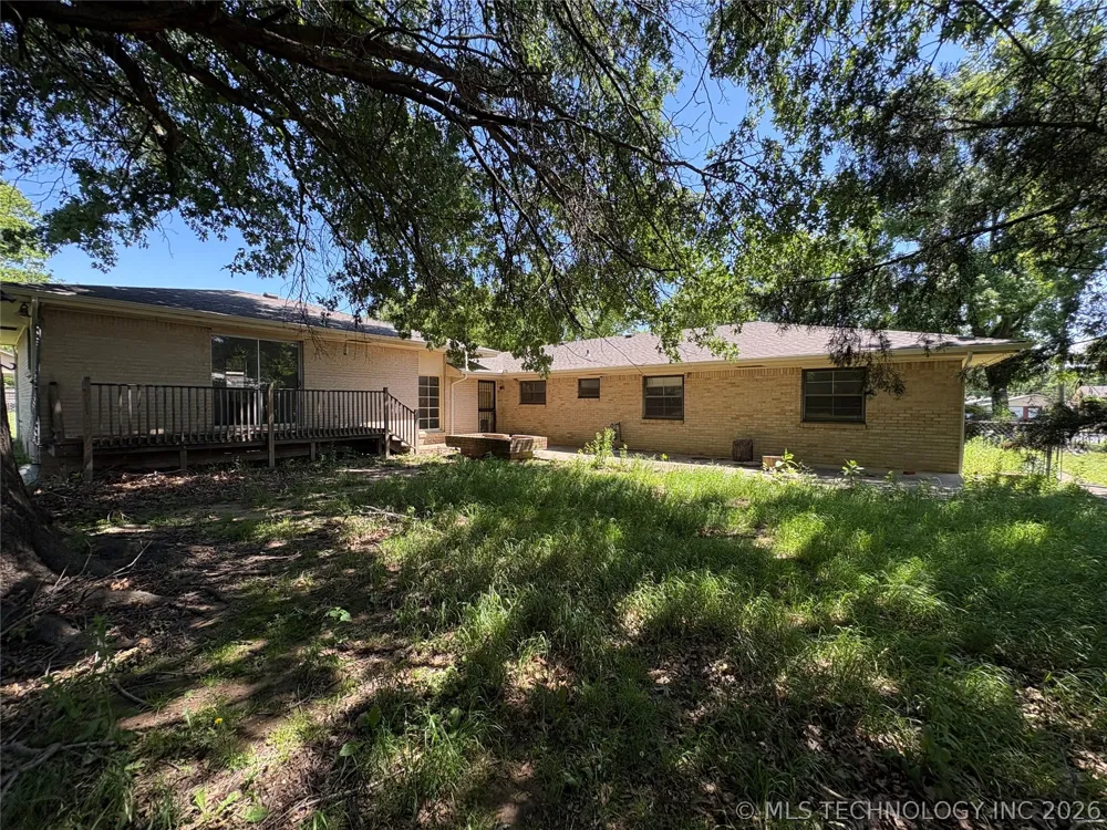 1601 SE Madison Boulevard Bartlesville, OK 74006