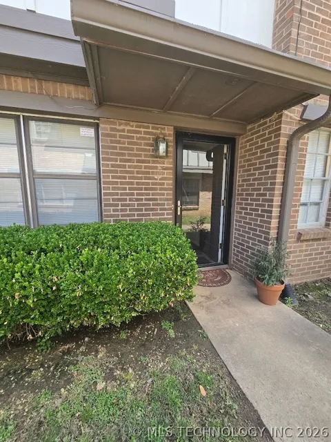 2421 E 59th Court #4