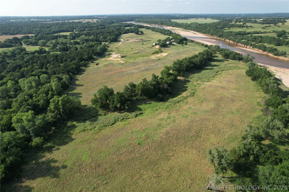 5505 S Riverside Yale, OK 74085
