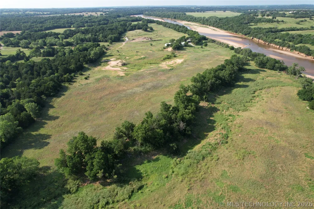 5505 S Riverside Yale, OK 74085