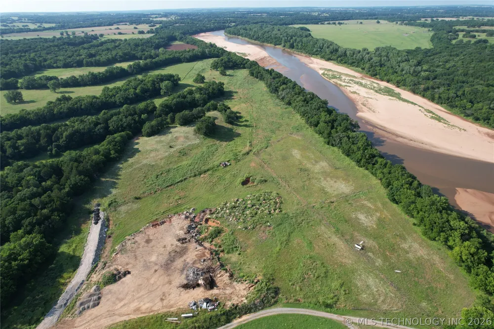 5505 S Riverside Yale, OK 74085