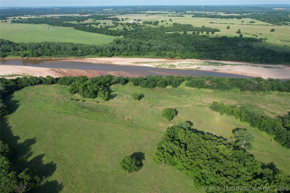 5505 S Riverside Yale, OK 74085