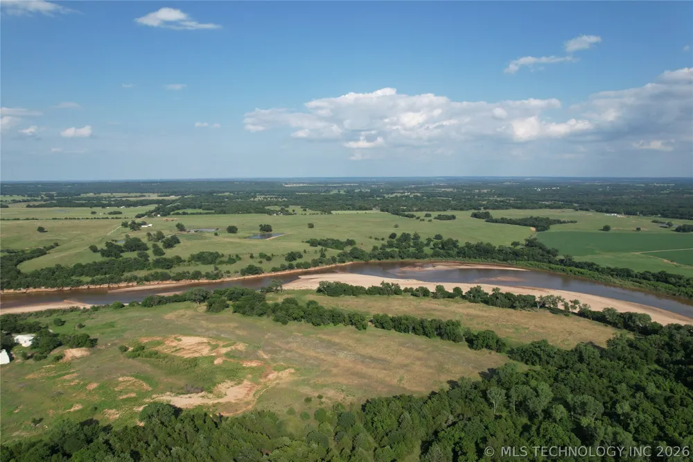 5505 S Riverside Yale, OK 74085