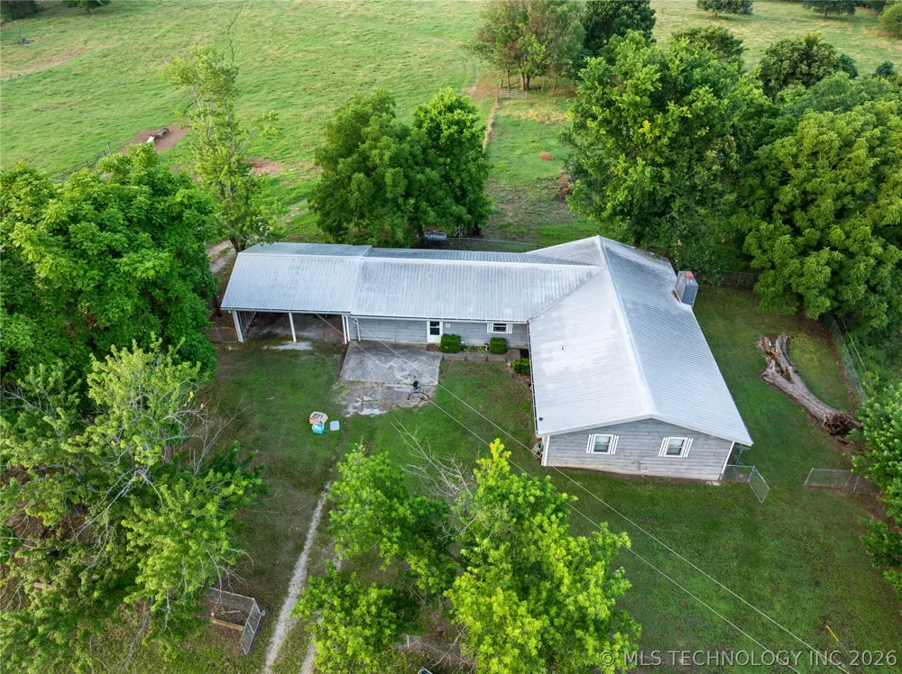 445312 Hwy 10A Gore, OK 74435
