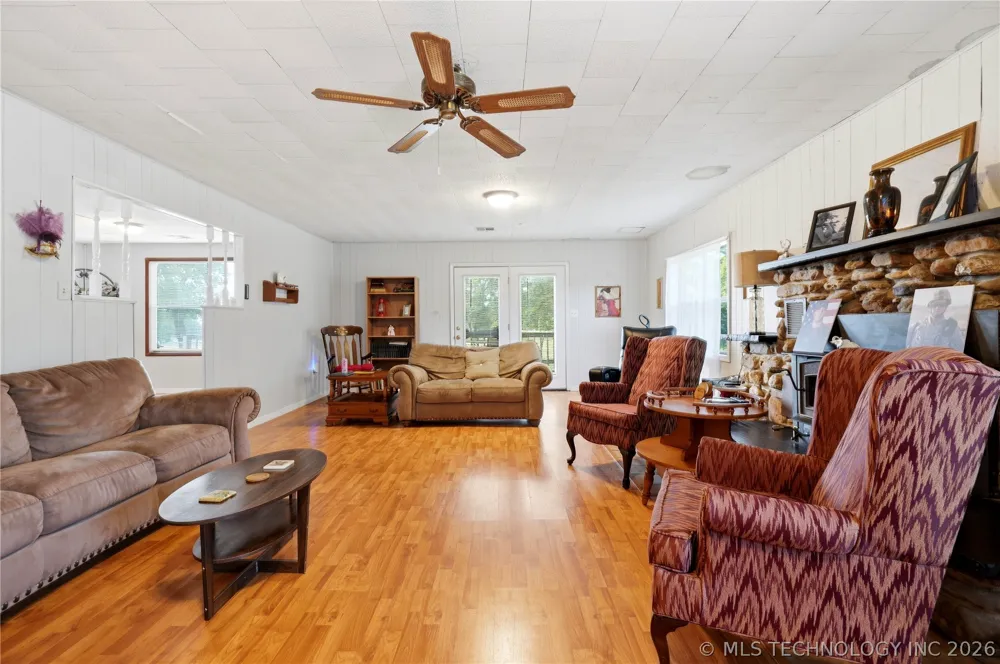 445312 Hwy 10A Gore, OK 74435