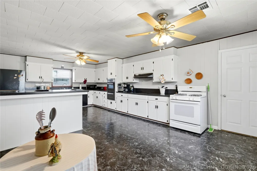445312 Hwy 10A Gore, OK 74435