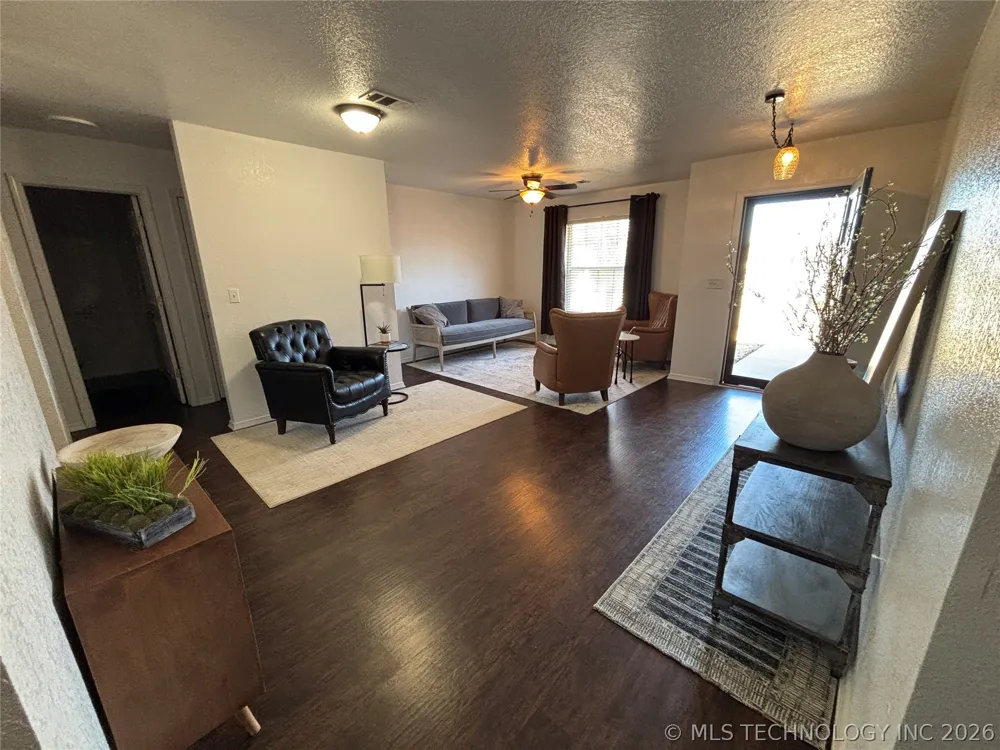 2509 Tanglewood Court Ardmore, OK 73401