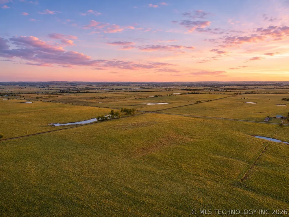 4 E 330 ROAD Big Cabin, OK 74332