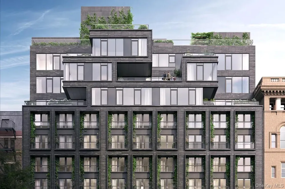 155 West 18th Street W 18th Avenue #802 New York (Manhattan), NY 10011