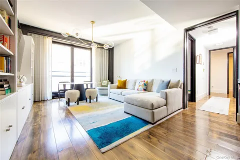 155 West 18th Street W 18th Avenue #802