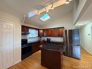 23 W Alhambra Avenue Lindenhurst, NY 11757