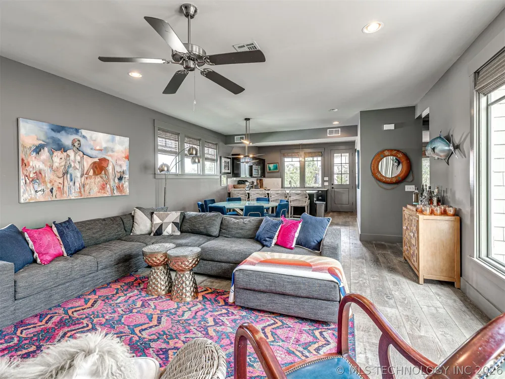 29 Boardwalk Street #D Carlton Landing, OK 74432