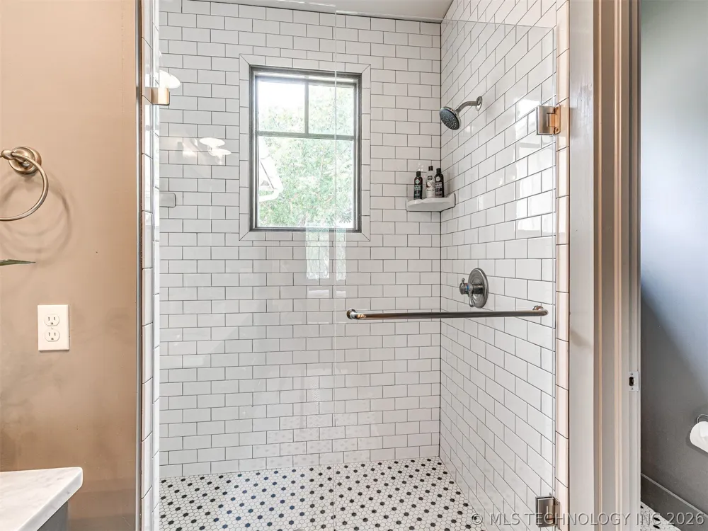 29 Boardwalk Street #D Carlton Landing, OK 74432
