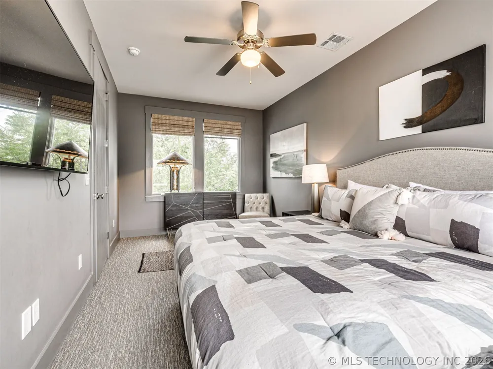 29 Boardwalk Street #D Carlton Landing, OK 74432