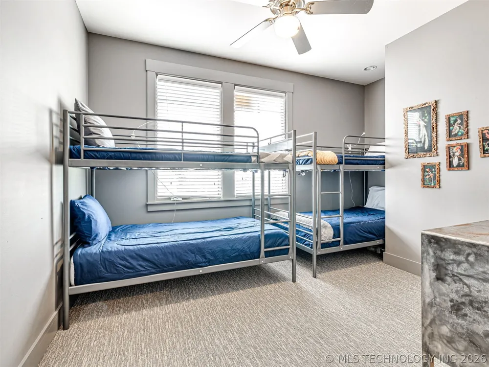 29 Boardwalk Street #D Carlton Landing, OK 74432