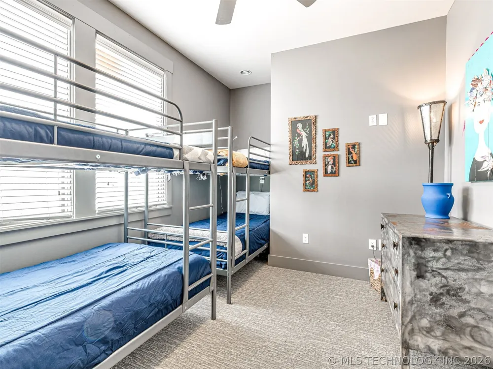 29 Boardwalk Street #D Carlton Landing, OK 74432