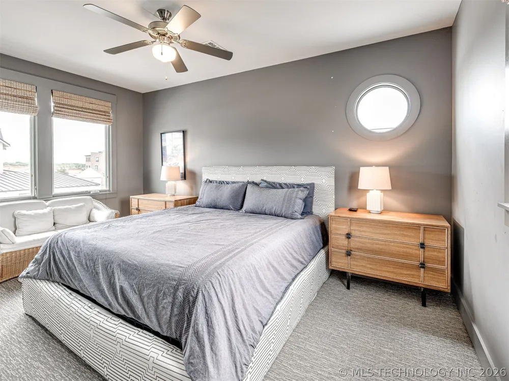 29 Boardwalk Street #D Carlton Landing, OK 74432