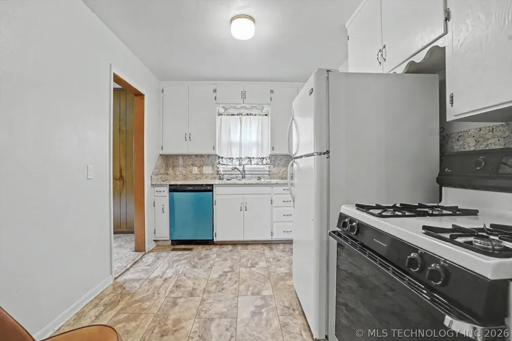 1230 Maybelle Drive Sapulpa, OK 74066