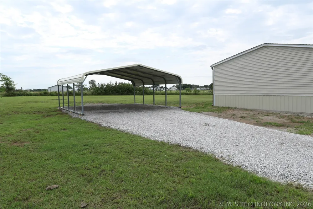 14067 Ridge Road Oologah, OK 74053