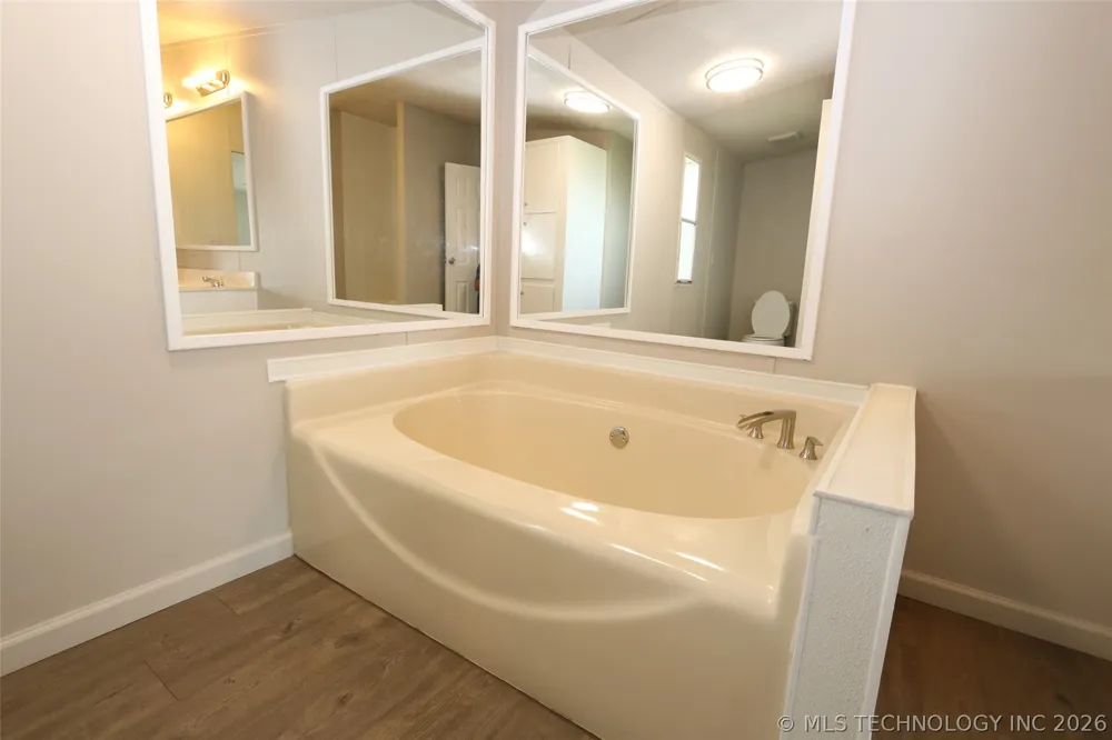 14067 Ridge Road Oologah, OK 74053