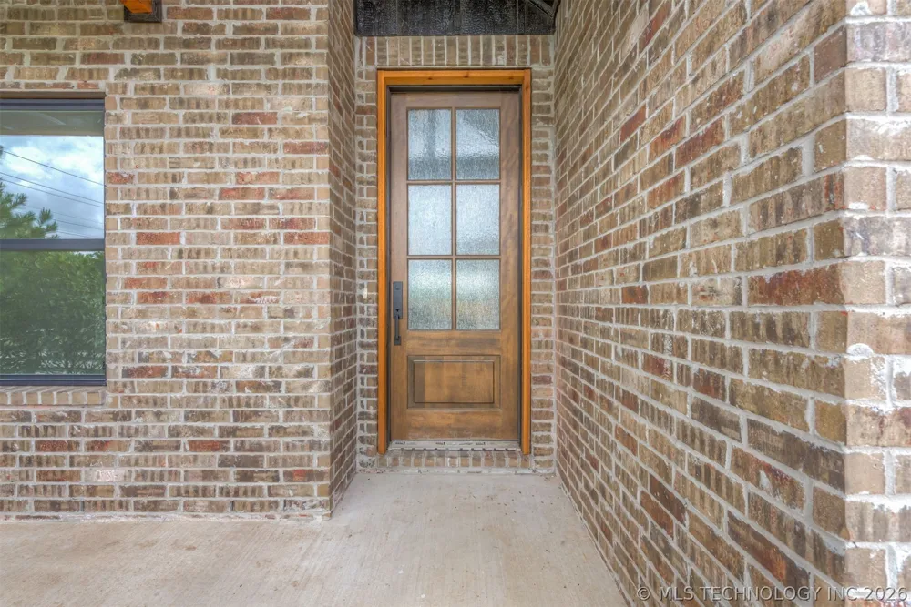 2402 E Northampton Street Broken Arrow, OK 74014