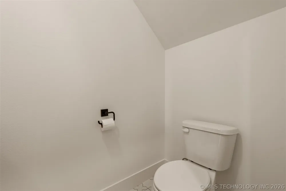 2402 E Northampton Street Broken Arrow, OK 74014