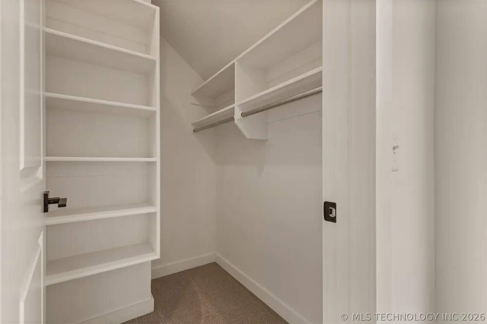 2402 E Northampton Street Broken Arrow, OK 74014