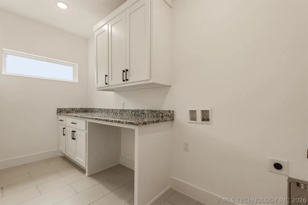 2402 E Northampton Street Broken Arrow, OK 74014