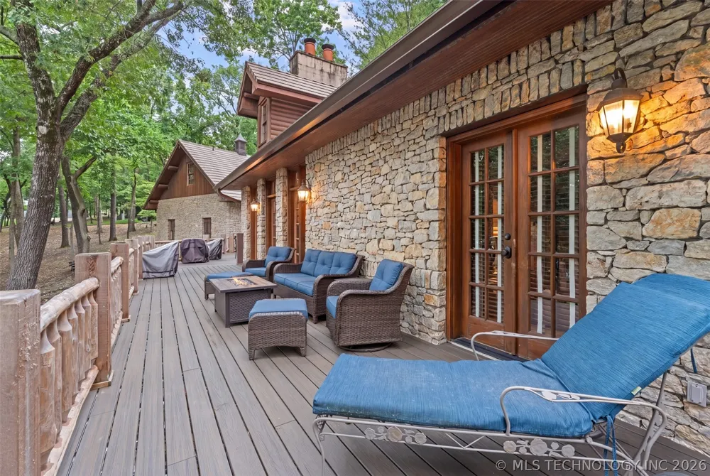 34320 S Coves Drive Afton, OK 74331